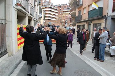 Festa popular al carrer del Cardenal Vives