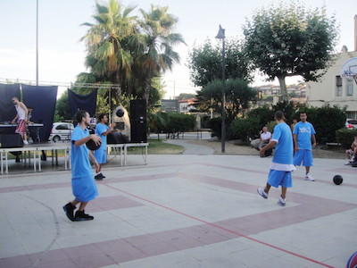 Festa frestyle de bsquet, diumenge 10 de juliol, al parc de la Mare de Du de Montserrat