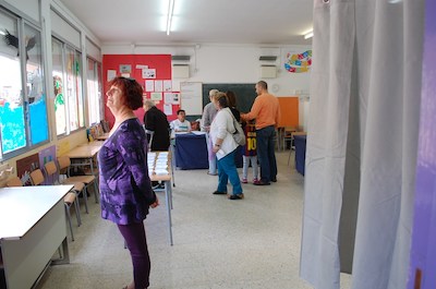Votacions a l'Escola Labandria. 24 demaig de 2015. Eleccions municipals
