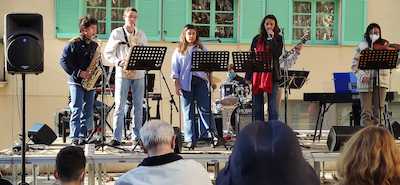 Foto 96773341 - Clica per mida completa