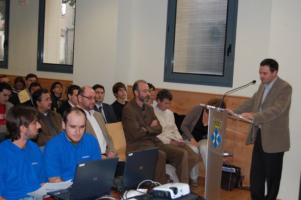 Eleccions Ajuntament Jove Electr�nic 2008. Inici de les votacions