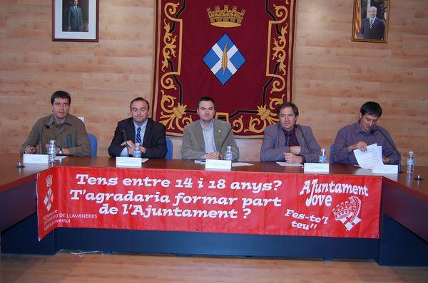 Eleccions Ajuntament Jove Electr�nic 2008. Inici de les votacions