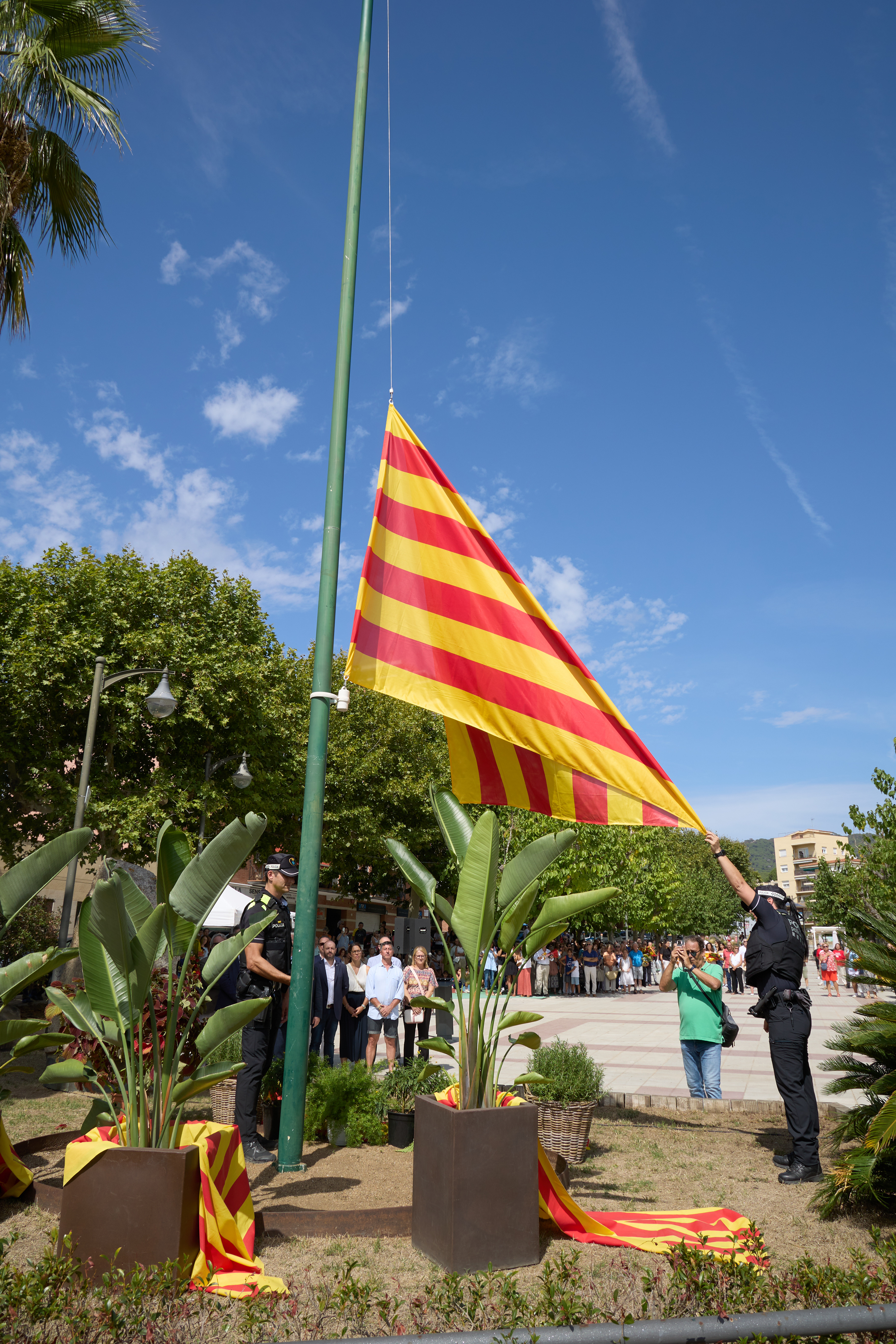 Diada Nacional de Catalunya a Llavaneres: sardanes i ofrena floral