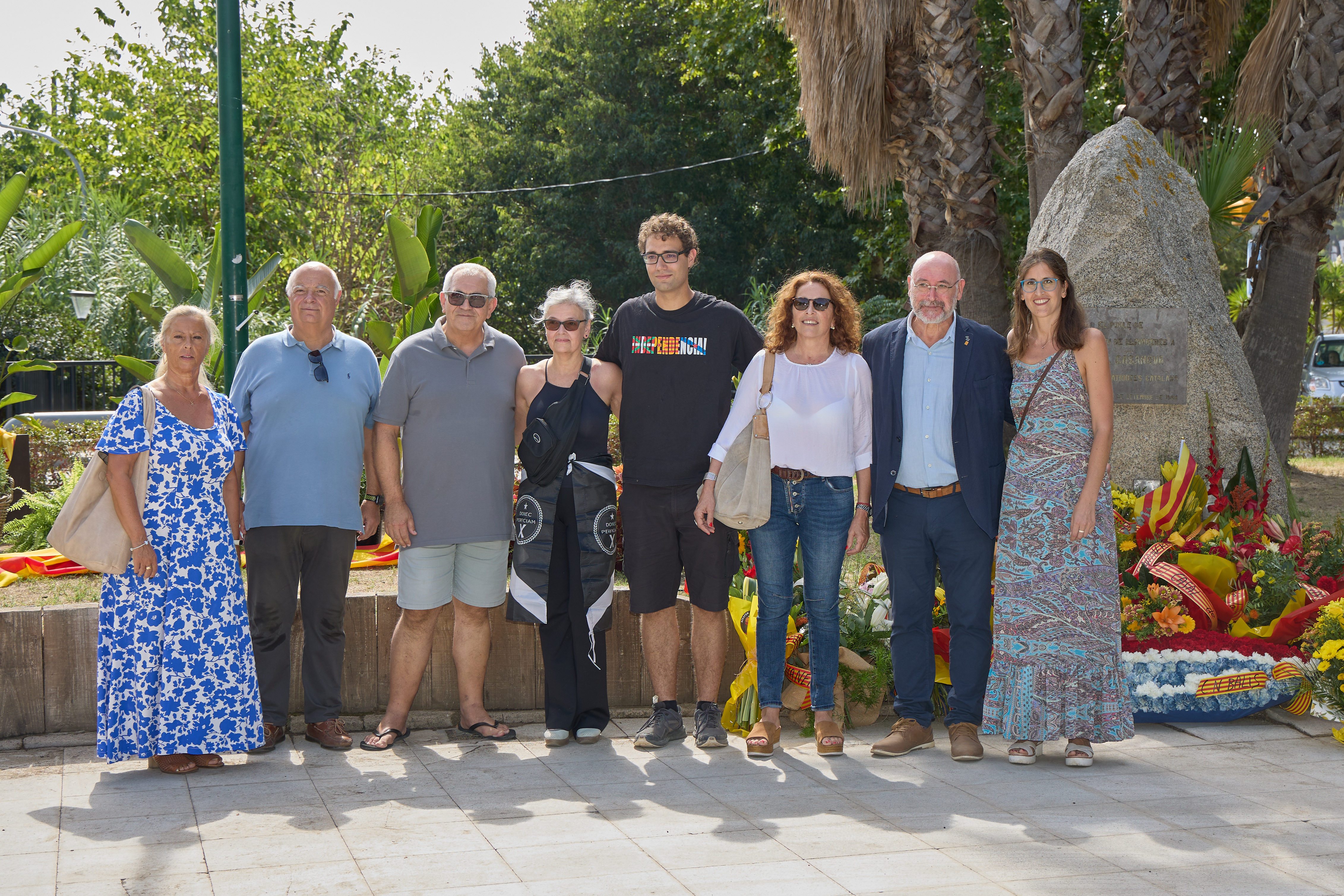 Diada Nacional de Catalunya a Llavaneres: sardanes i ofrena floral