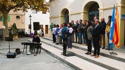 Lectura del Manifest del 25 N - Dia Internacional per a l'Eliminaci de la Violncia envers les Dones