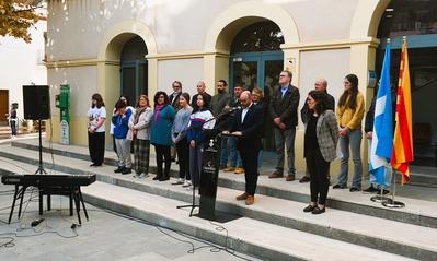 Lectura del Manifest del 25 N - Dia Internacional per a l'Eliminaci de la Violncia envers les Dones.