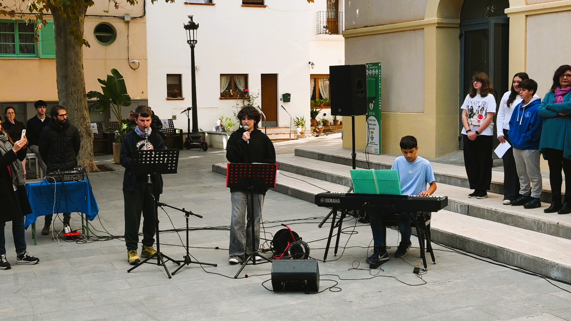 Lectura del Manifest del 25 N - Dia Internacional per a l'Eliminaci de la Violncia envers les Dones