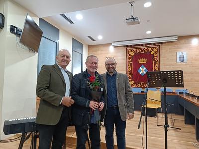 Felicitaci als Andreus i les Andrees