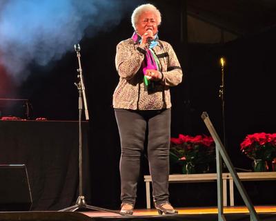 Lliurament de la recaptaci de Llavaneres contra el Cncer