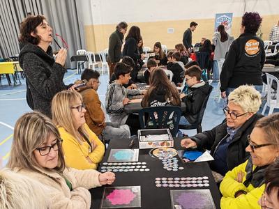 Jornada de jocs de taula, ludoteca i mercat solidari de jocs de la Marat� de 3Cat.
