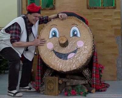 Jornada de jocs i Ti� Gegant