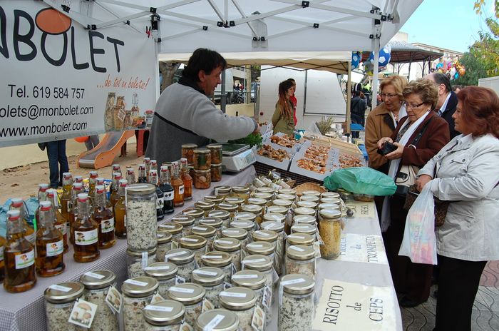 Parades de la fira d'alimentaci, la tardor i el bolet