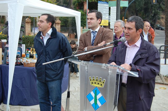 Obertura oficial de la fira i de la degustaci, a crrec del regidor de Promoci Econmica, Josep Molina