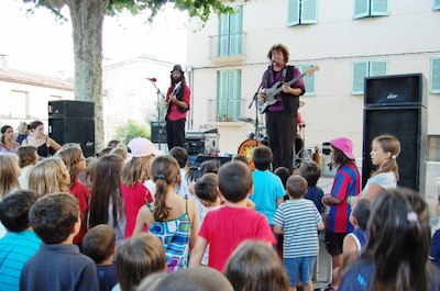Espectacle infantil: "Festa salada", divendres 15 de juliol, a la plaça de la Vila