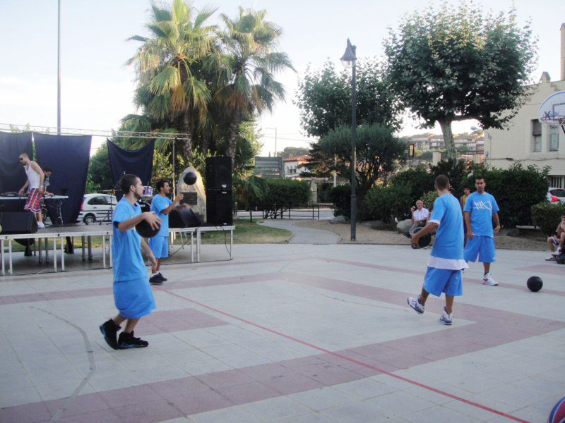 Festa frestyle de bsquet, diumenge 10 de juliol, al parc de la Mare de Du de Montserrat