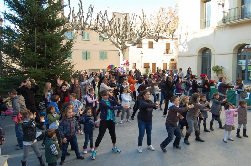 "Flashmob" a la plaa de la Vila, diumenge al mat
