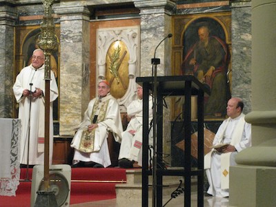 Concelebració solemne de l'eucaristia, diumenge 15