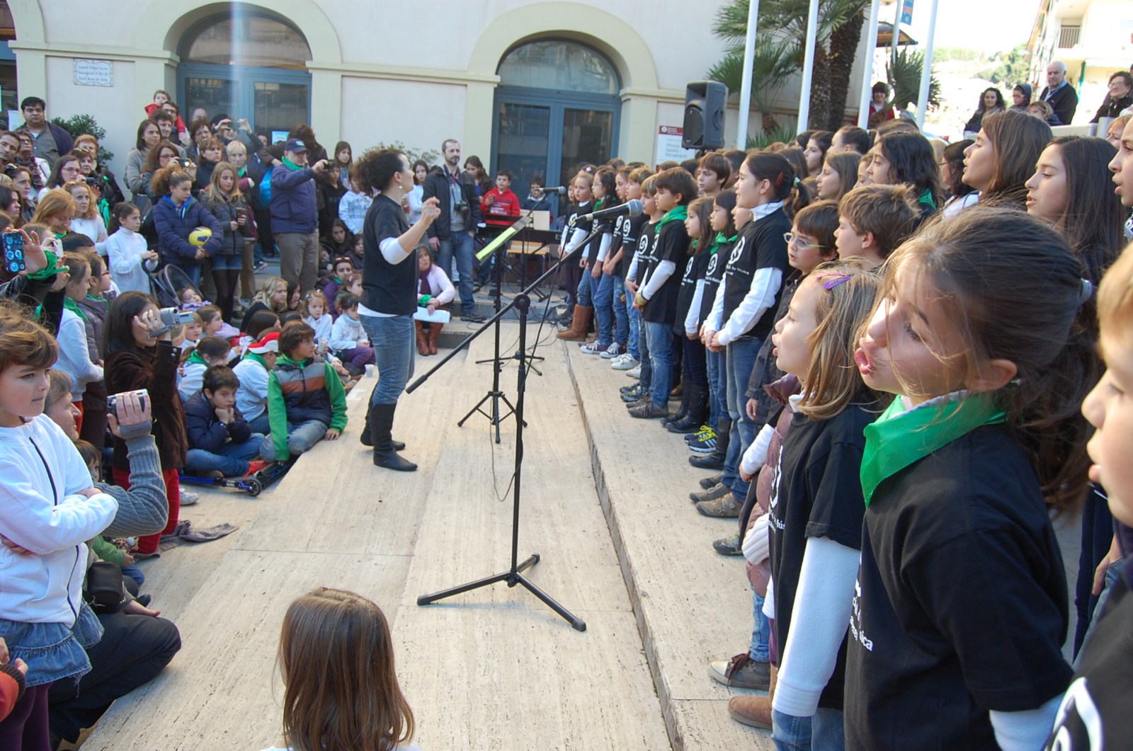 Actuaci de les corals de l'Escola de Msica de Llavaneres