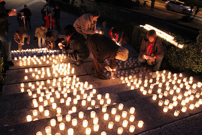 Encesa d'espelmes per obrir l'Any del Cardenal. Dijous 14 de febrer de 2013