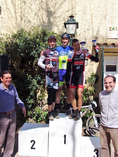 Lliurament de trofeus de l'11a Marxa BTT de Llavaneres