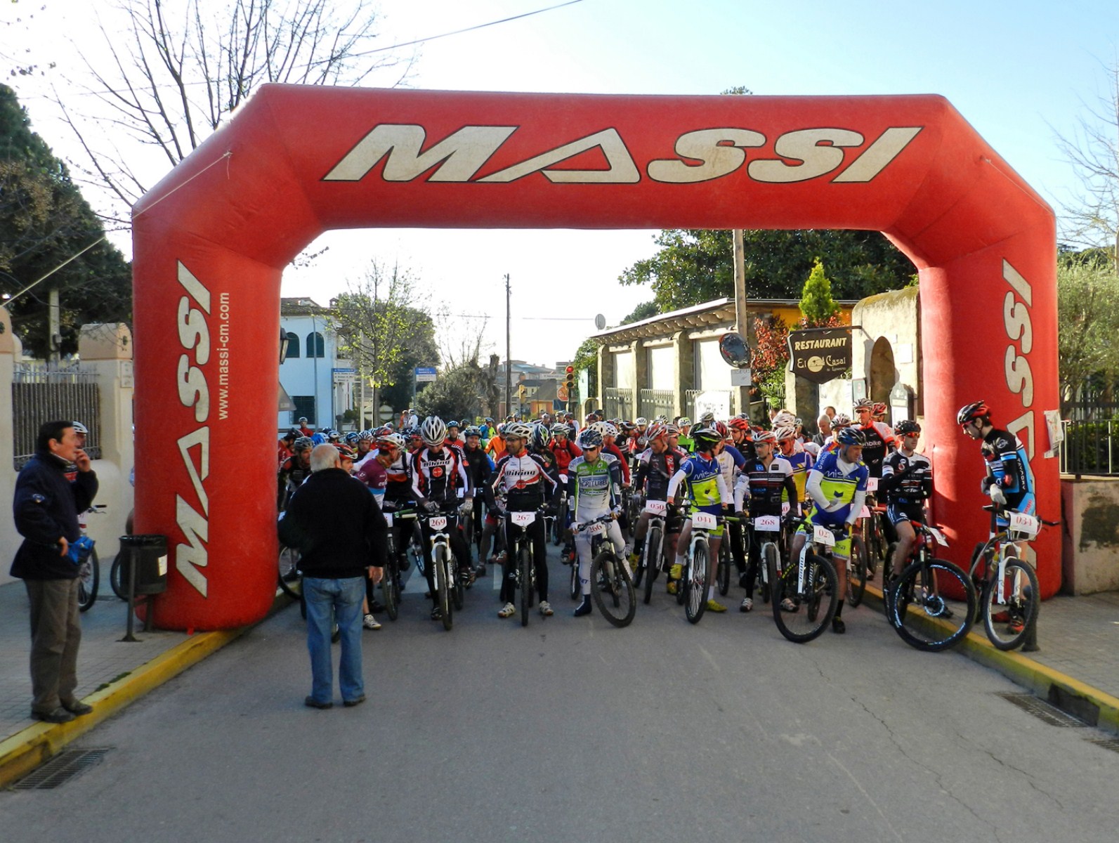 106 ciclistes a l'11a Marxa BTT de Llavaneres