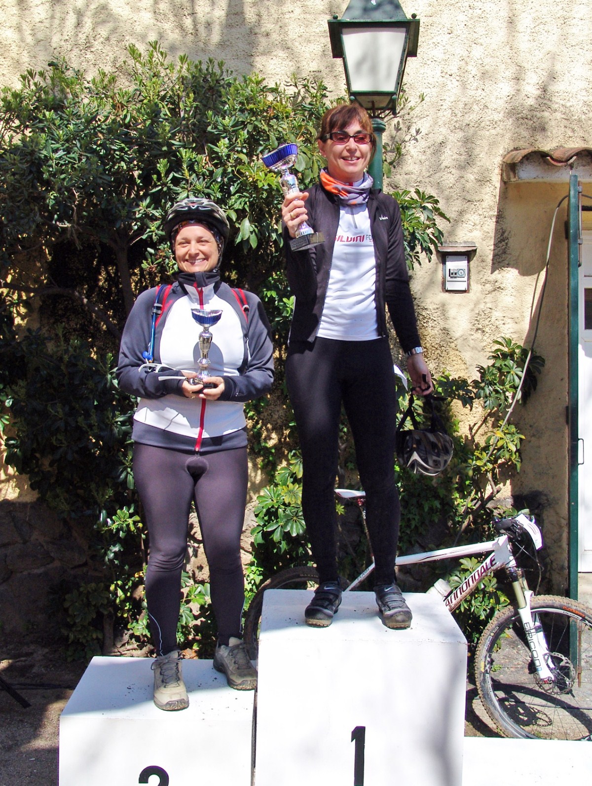 Lliurament de trofeus de l'11a Marxa BTT de Llavaneres
