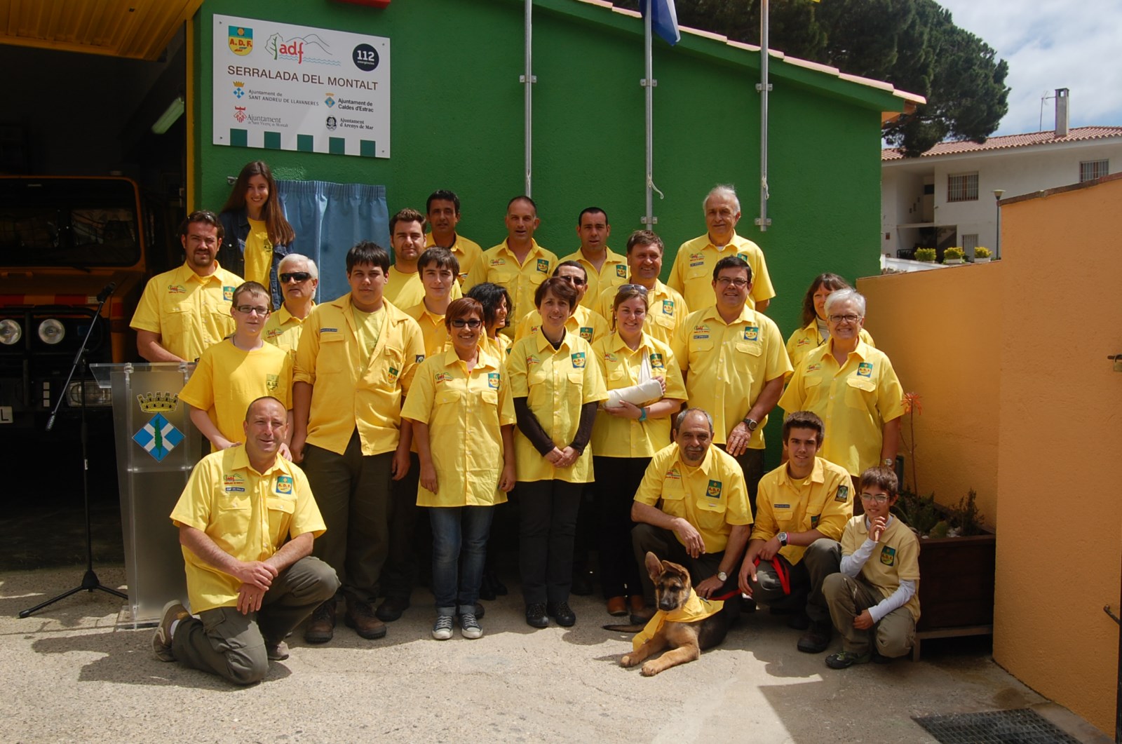 Foto de fam�lia dels voluntaris de l'ADF