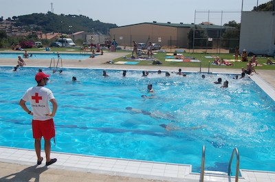 Mullat per lesclerosi mltiple, diumenge 14 de juliol a la piscina municipal