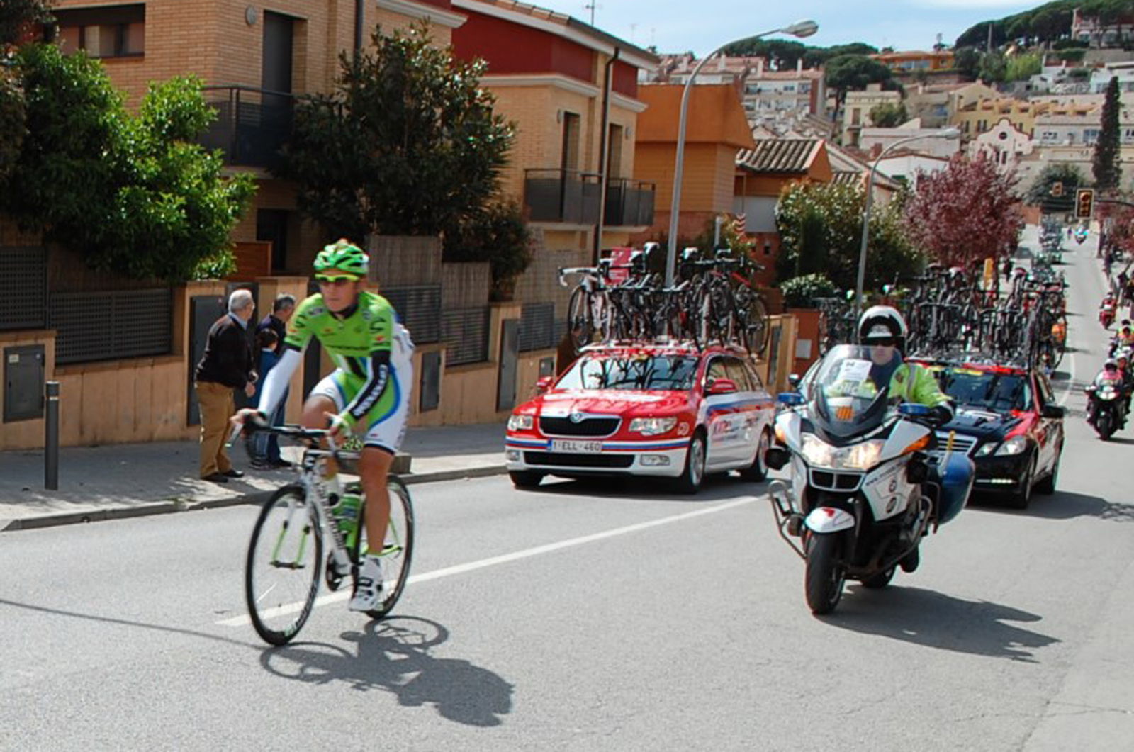 Pas de la Volta Ciclista a Catalunya per Llavaneres