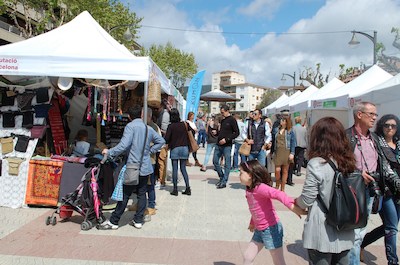 Ambient al passeig, diumenge 19 d'abril