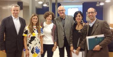 Joan Rubal, amb membres de la Direcci&oacute; de Tr&agrave;fic del Govern Basc i la regidora de l&rsquo;Ajuntament d&rsquo;O&ntilde;ati Nerea Zubia. 