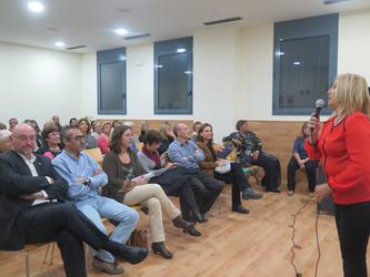 Lliurament dels diners de Llavaneres contra el c&agrave;ncer
