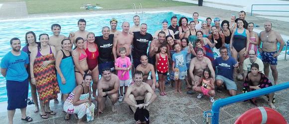 Foto de fam&iacute;lia dels participants en les classes del 2015.