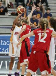 Jugadores del Femen&iacute; Maresme B&agrave;squet al Campionat d'Espanya mini