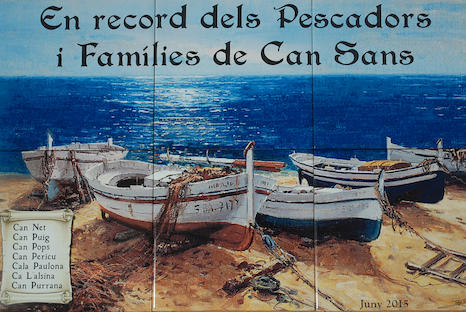 A l'esgl&eacute;sia de Sant Pere hi ha un mon&ograve;lit dedicat als pescadors.