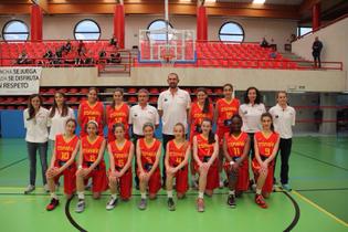 La jugadora del Femen&iacute; Maresme, amb la selecci&oacute; espanyola