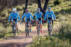 Equip Biking Point 2016 que participar&agrave; a la cursa de BTT Corriols de Llavaneres