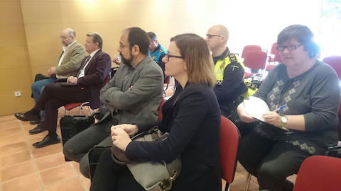 Reuni&oacute; per proposar associar les policies locals de cinc municipis.