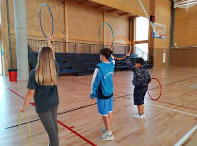 Alumnes de l'Escola Serena Vall al nou pavell&oacute;