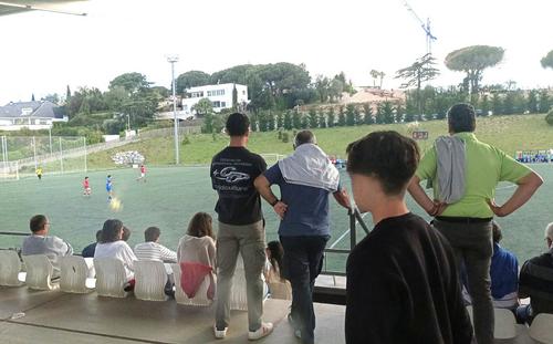 Intervenci&oacute; camp de futbol