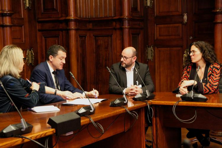 Trobada amb el conseller d'Agricultura