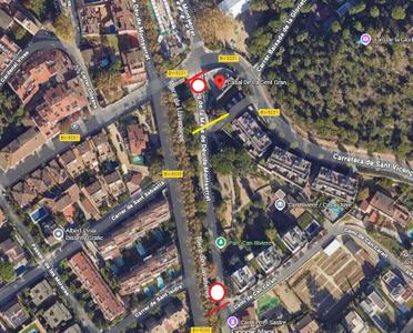 Obres davant del Casal de la Gent Gran.